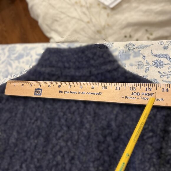 Merino Aran Cable Knit Zip Cardigan Swtr Navy Womens Small Irish Shrunk Fits XS - Picture 9 of 9